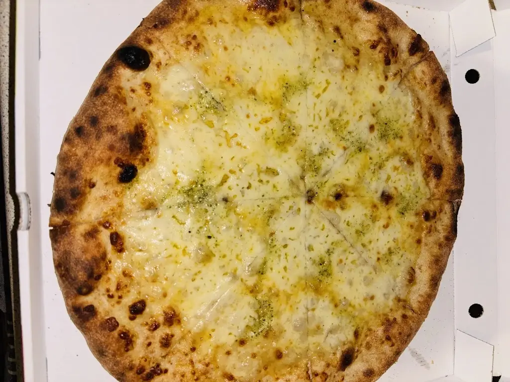 Menu_Harry Pszza_Little Hulton_image_9