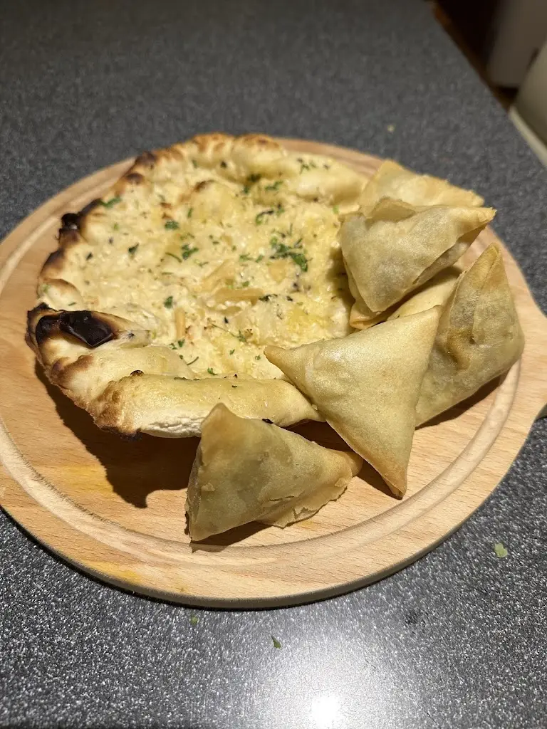 Krzysztof Ratajski_Village Tandoori_Abbots Langley_review