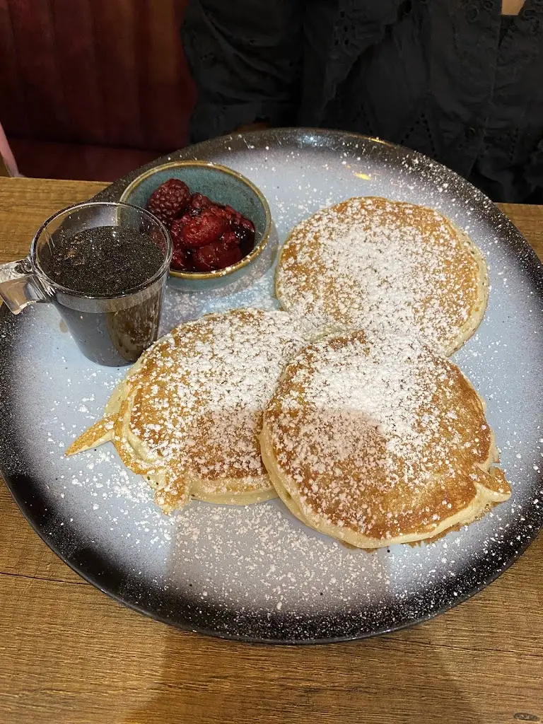 Ash_Lavender Kitchen_Banstead_review