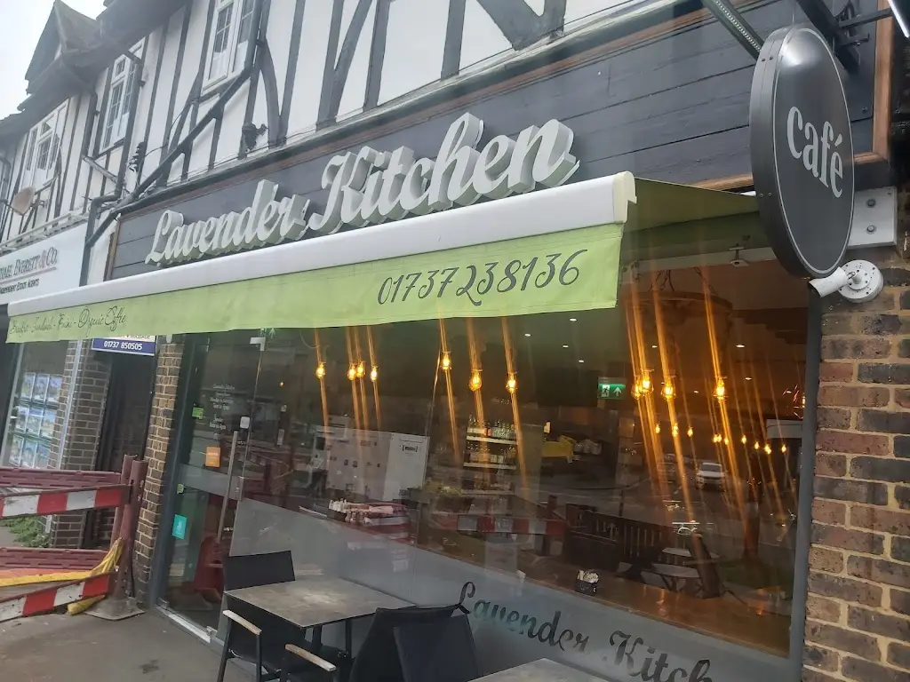 David Catherall_Lavender Kitchen_Banstead_review