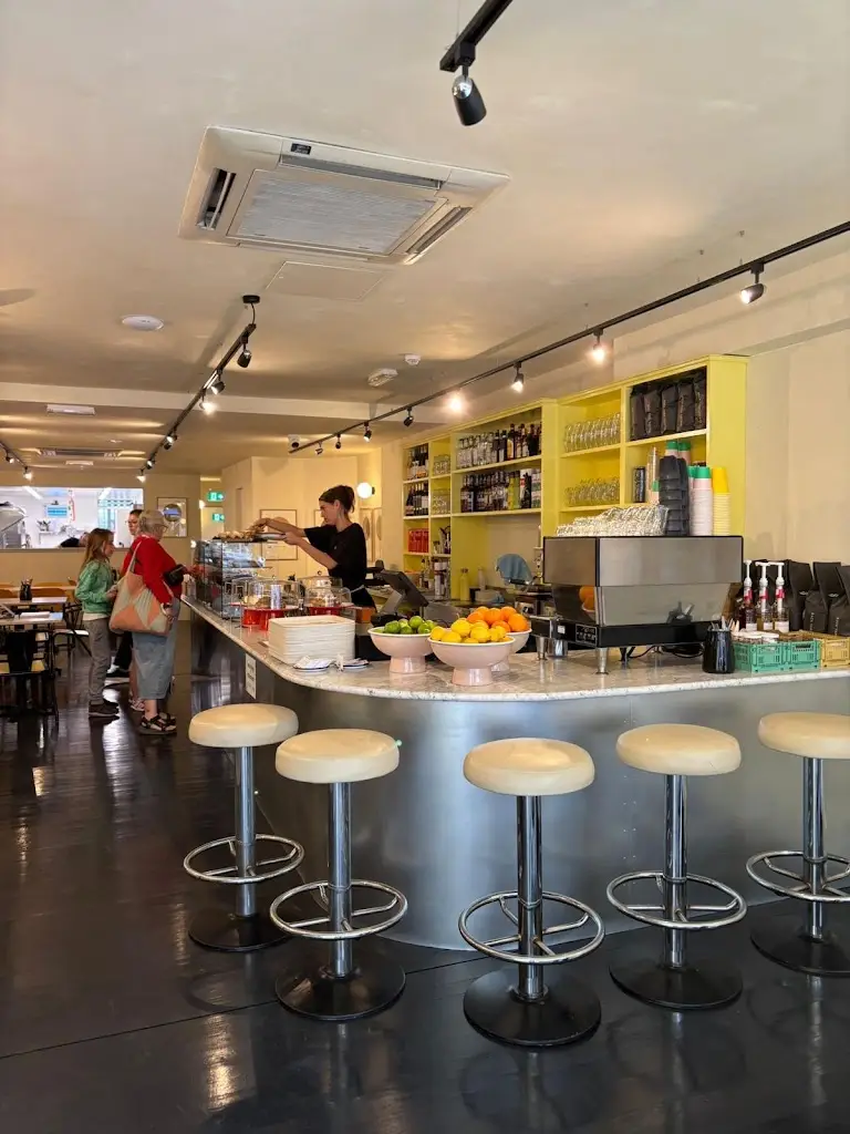 Caccia and Tails restaurant in Lewes