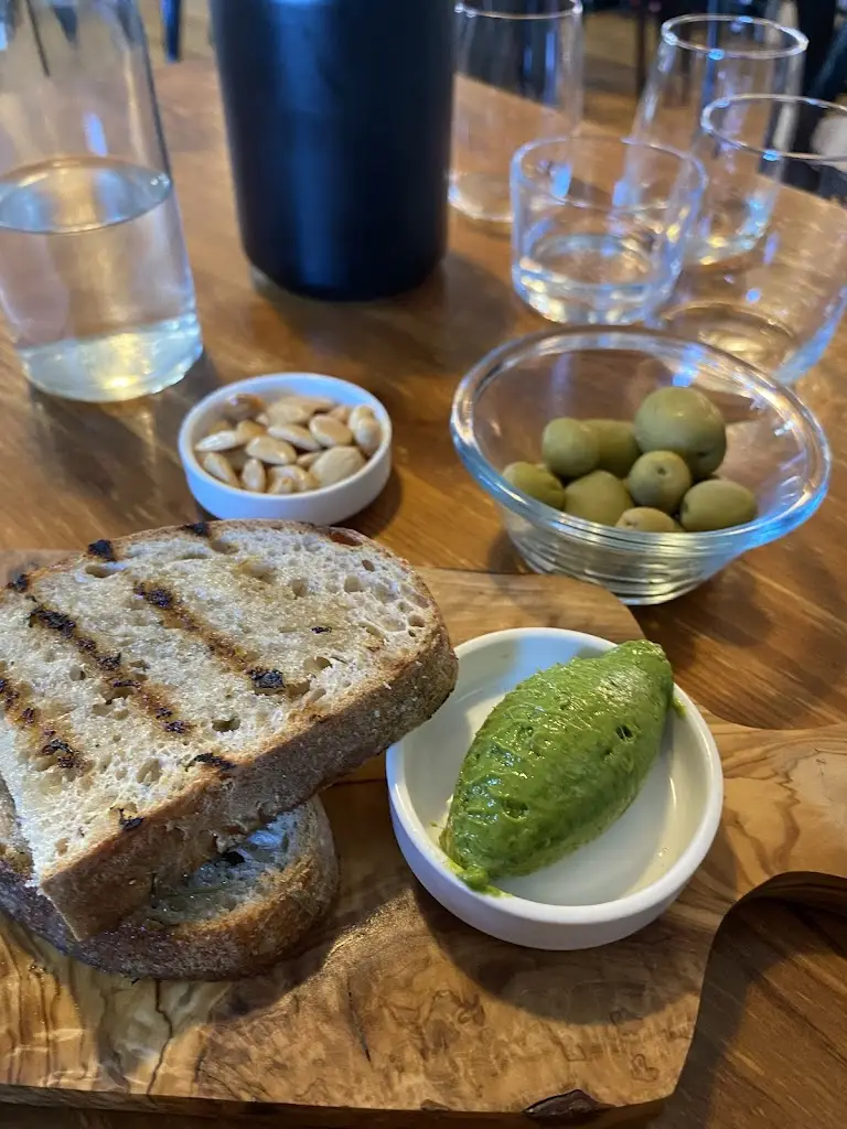 P He_Dill_Lewes_review