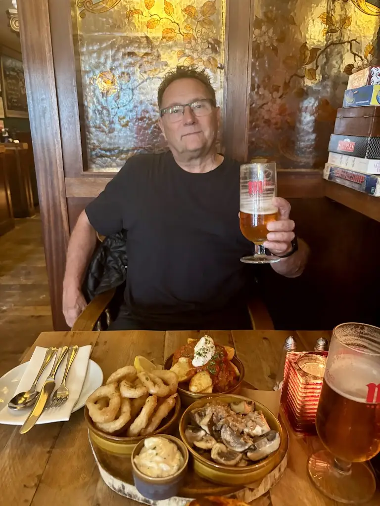 Dave Peadon_Rights of Man_Lewes_review