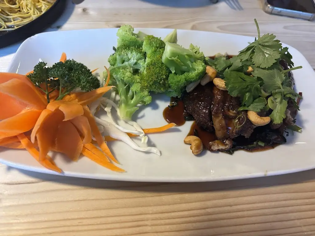 Rebecca Rafferty_Erawan_Lewes_review