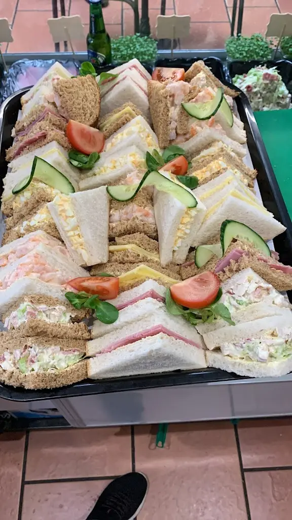 Menu_Luigi's_Banstead_image_8