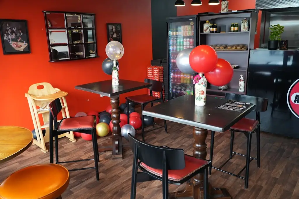 ASHMADE PIZZERIA restaurant in Little Lever