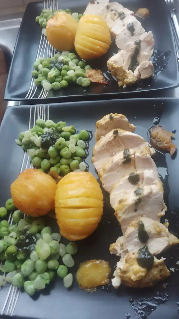 Jerry's Bistro restaurant in Little Lever