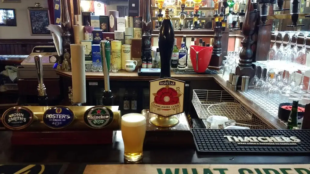 Stopes Tavern_Little Lever_slider_image_2