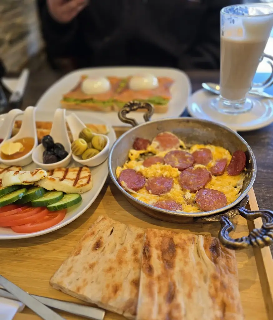 Banstead Cafe_Banstead_slider_image_3