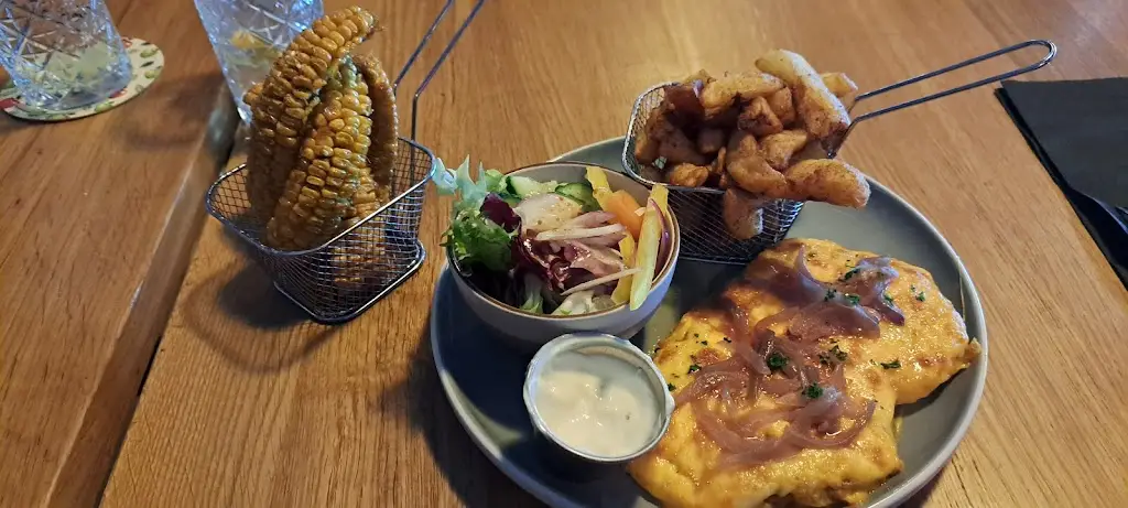 Menu_The Reunion Bar & Restaurant_Loftus_image_5