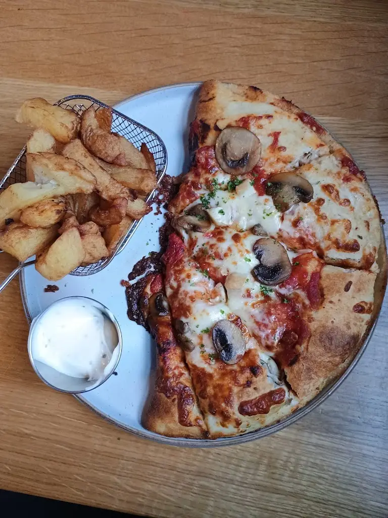 Menu_The Reunion Bar & Restaurant_Loftus_image_7