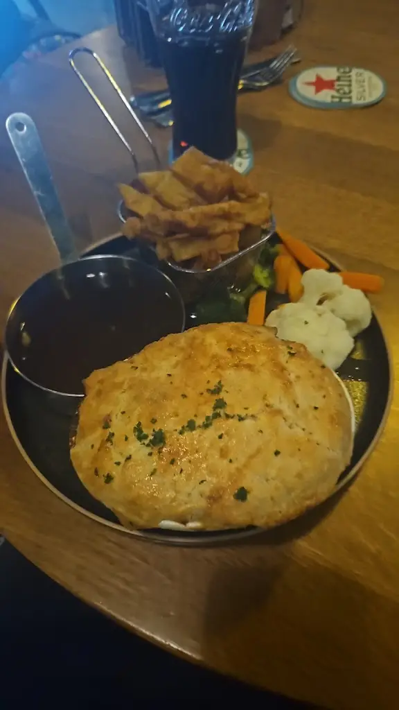 Menu_The Reunion Bar & Restaurant_Loftus_image_8