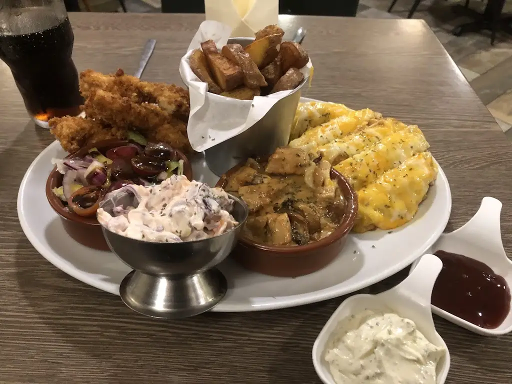 Steve Simpson_The Loftus Club_Loftus_review