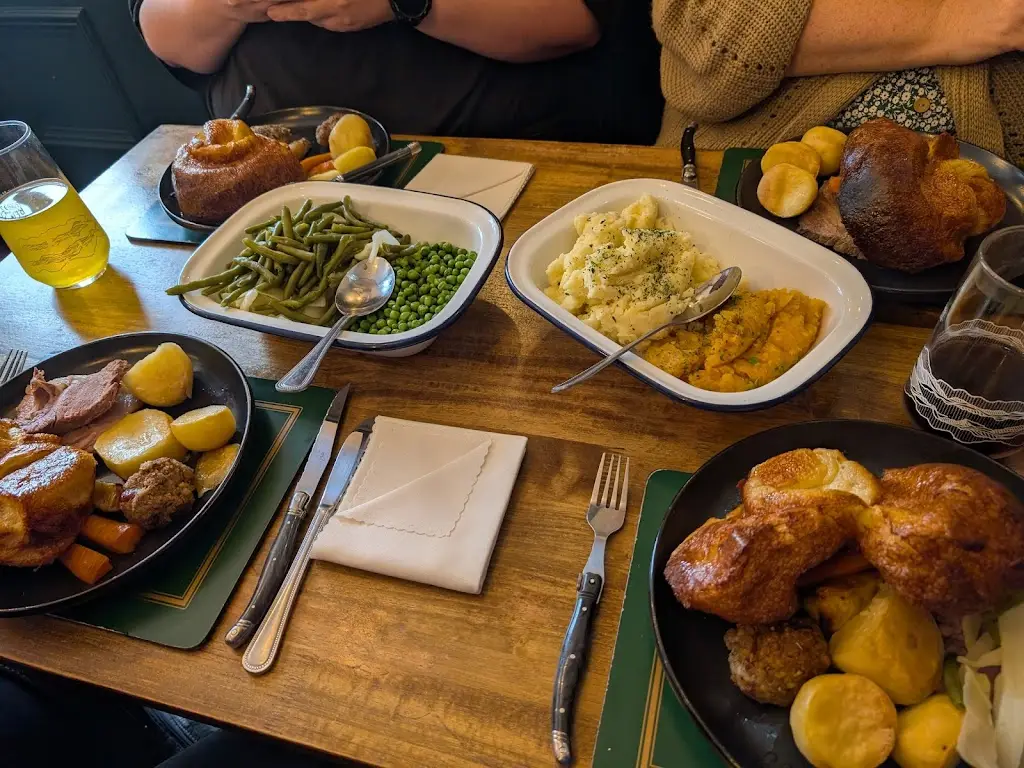 Martine Johnson_The Red Lion of Barlestone Ltd_Barlestone_review