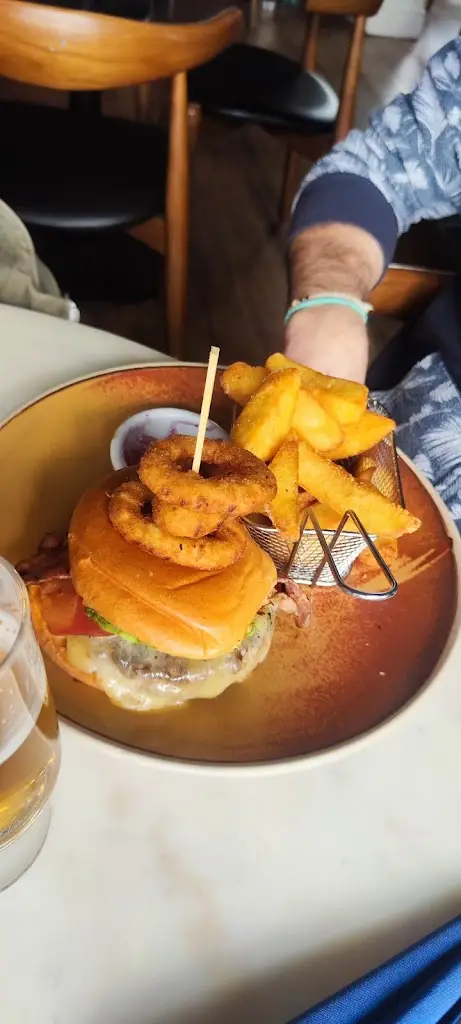 Hellen Bellato_The Brasserie @ The Swan_Littleport_review