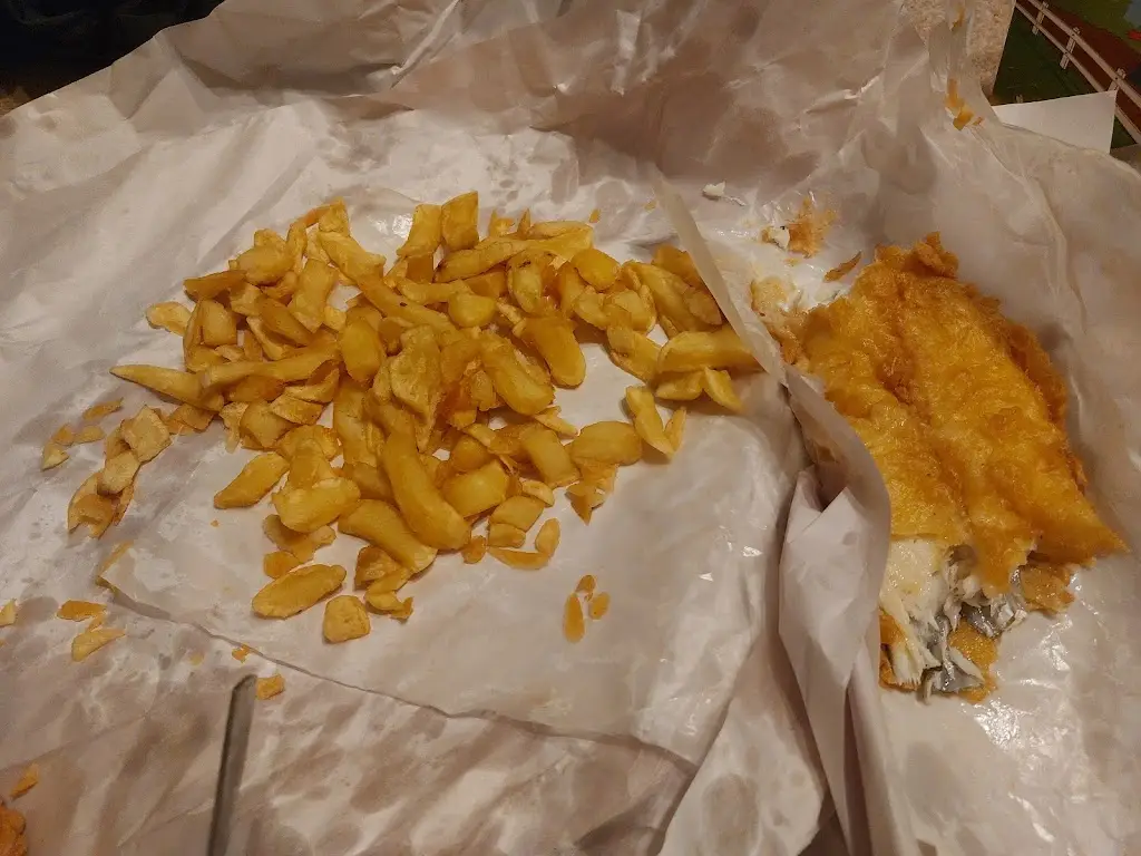 Zee Zee_Rumbles Littleport Fish N Chips_Littleport_review