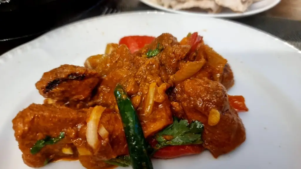 Star Balti_Lofthouse_slider_image_3