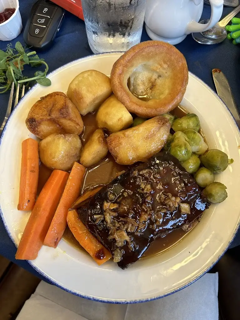 The Sun_Lofthouse_slider_image_3