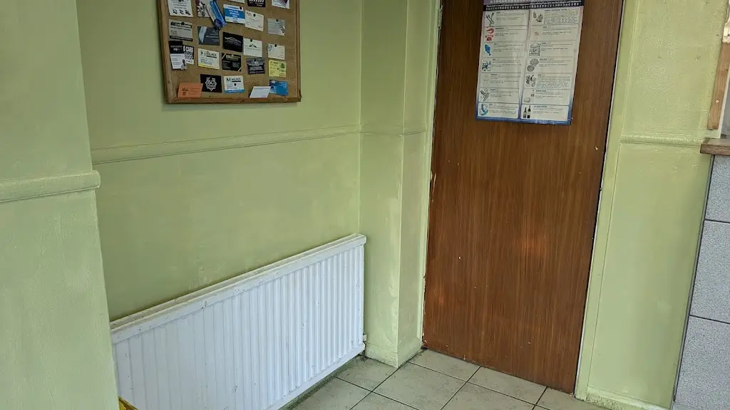 John Munday_Sun Kong_Lofthouse_review