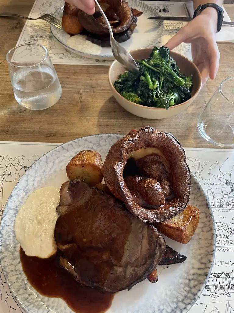 Rosie cable_The Swan_Loddon_review