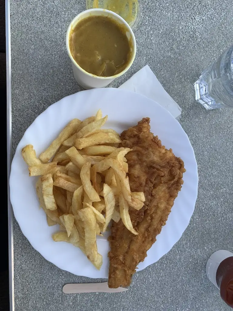 Abigail Archer-Smith_Lims_Loddon_review