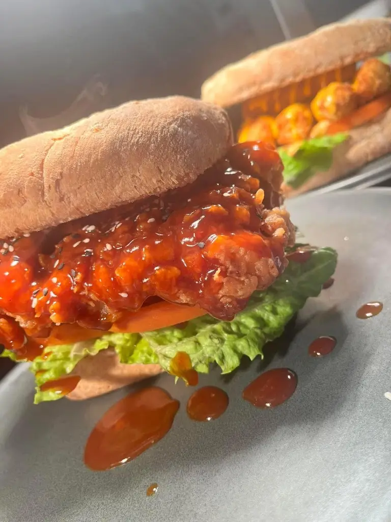 Lake Lounge Restaurant & Rooms_Littleborough_slider_image_2