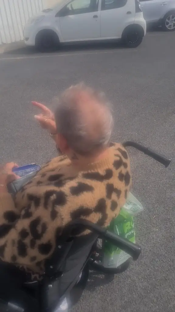 Martin Carr_The White House_Littleborough_review