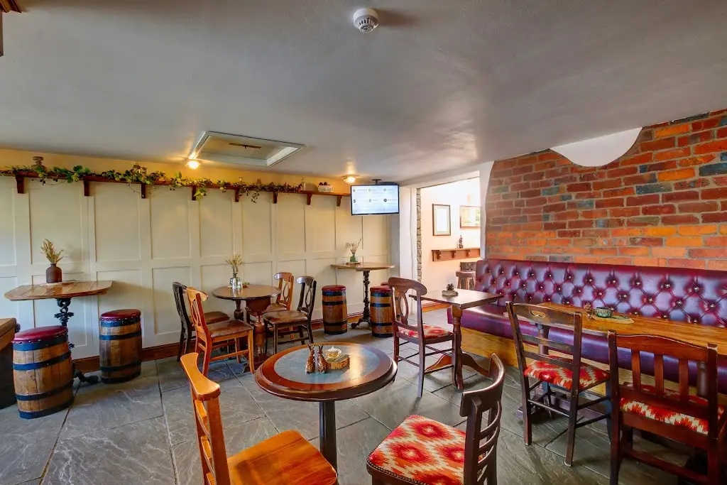 Hare on the Hill_Littleborough_slider_image_1