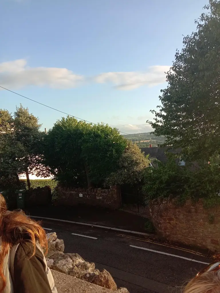 Trish Holly_Miners Rest_Long Ashton_Bewertung