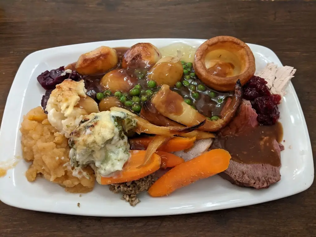 The Greedy Goose Bristol_Long Ashton_slider_image_3