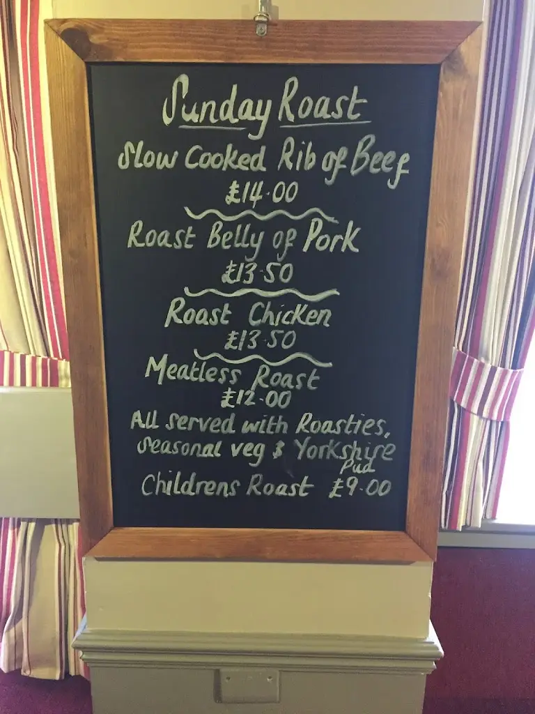 Menu_The Queens Head_Long Crendon_image_1