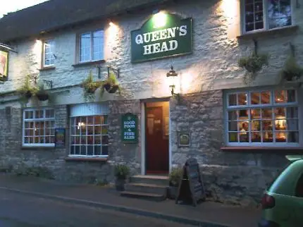 The Queens Head restaurant in Long Crendon