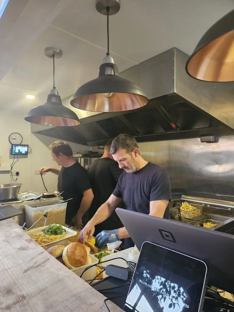 Joey Marchant_Fallow & Fields Kitchen_Long Crendon_review