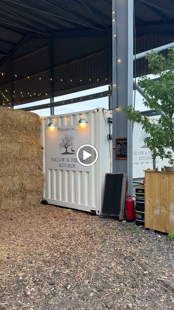 Fallow & Fields Kitchen_Long Crendon_slider_image_2