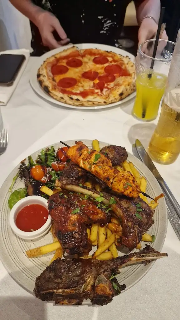 Anna Squires_Bianco Hollingworth_Longdendale_review