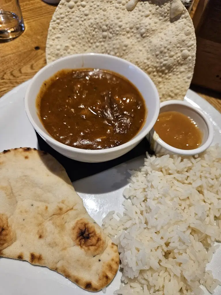 Irenie White_The Bear_Long Lawford_review