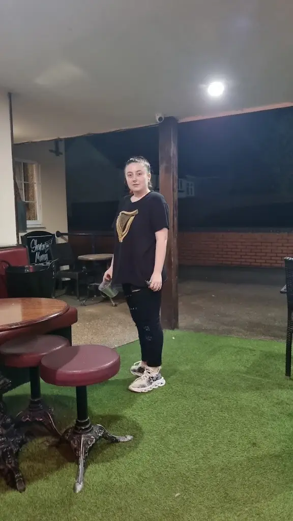 Amy_The Lawford Arms_Long Lawford_review