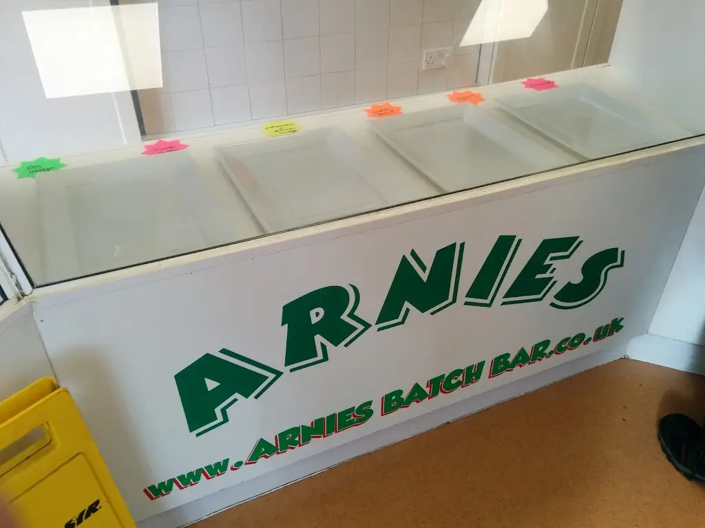 Arnies Batch Bar_Long Lawford_slider_image_3