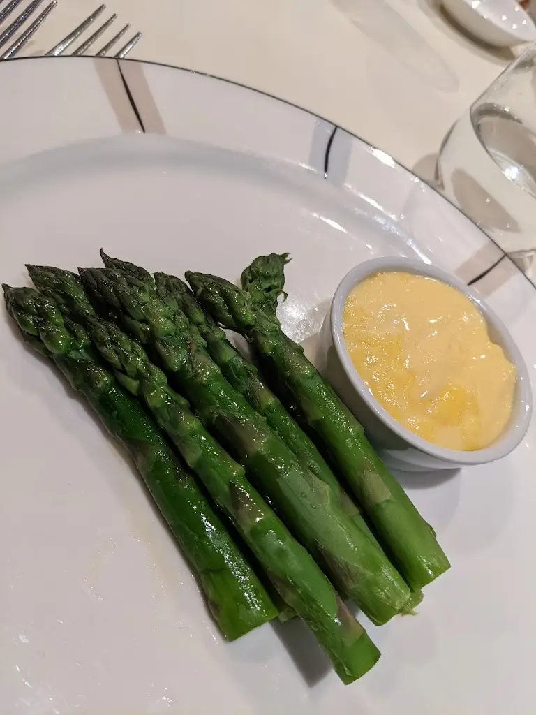 Menu_Scutchers_Long Melford_image_4