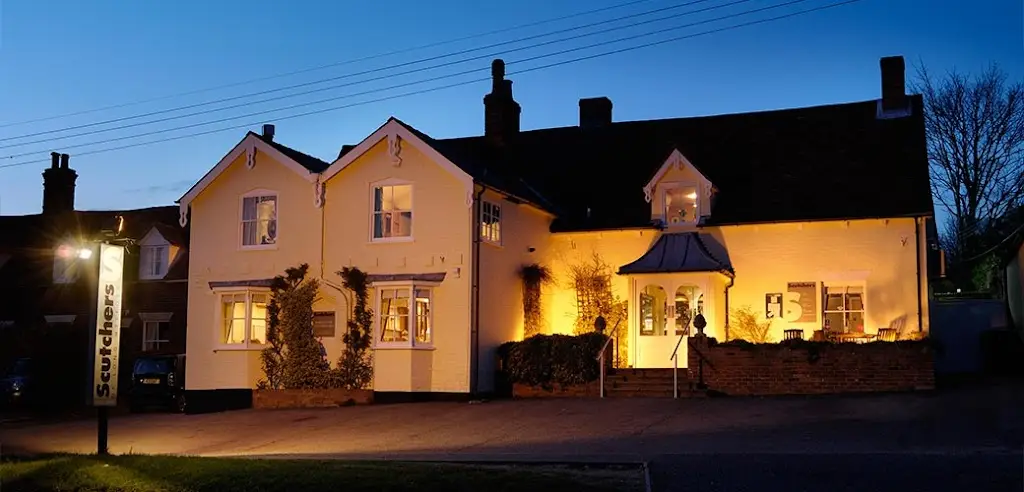 Scutchers_Long Melford_slider_image_3