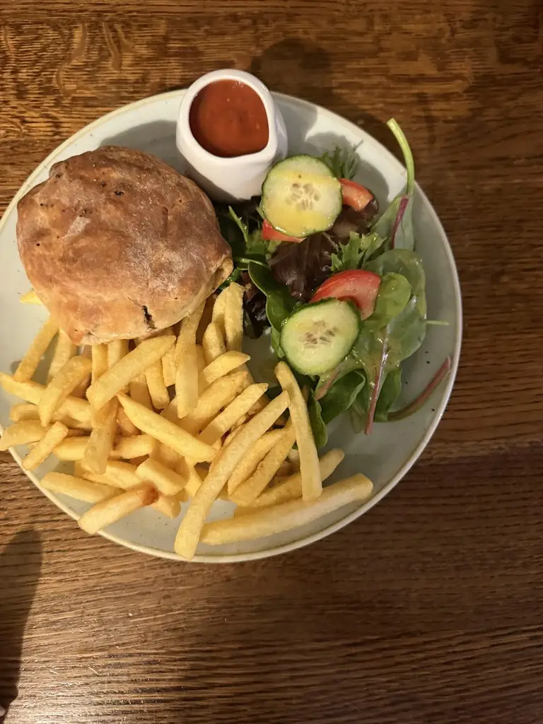 F Rochford_Hare Inn Long Melford_Long Melford_review