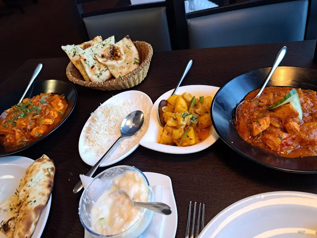 Sandra Dean MBACP_Onion Bhaji_Long Melford_review