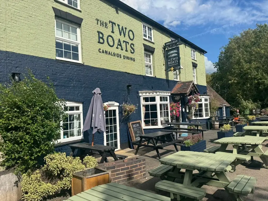 The Two Boats Inn restaurant in Long Itchington