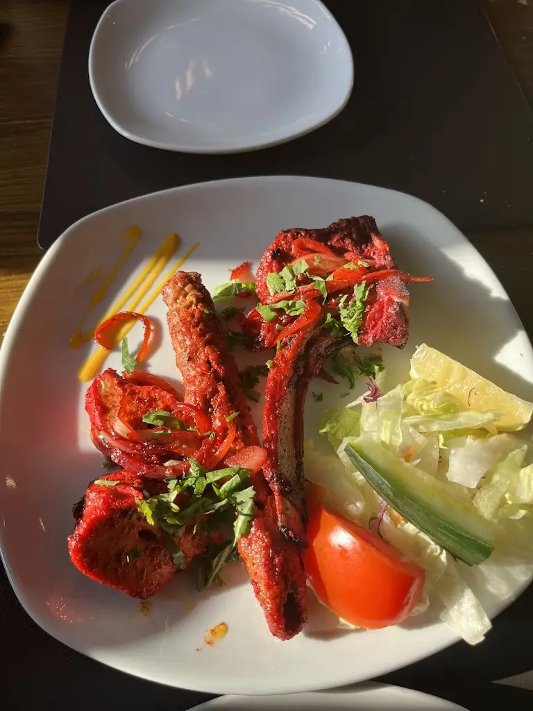 James Sutton_Cinnamon Arch_Long Itchington_review