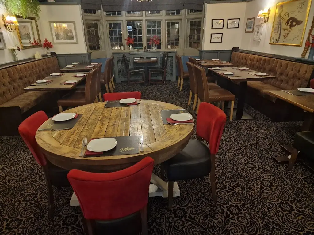 Cinnamon Arch Restaurant in Long Itchington