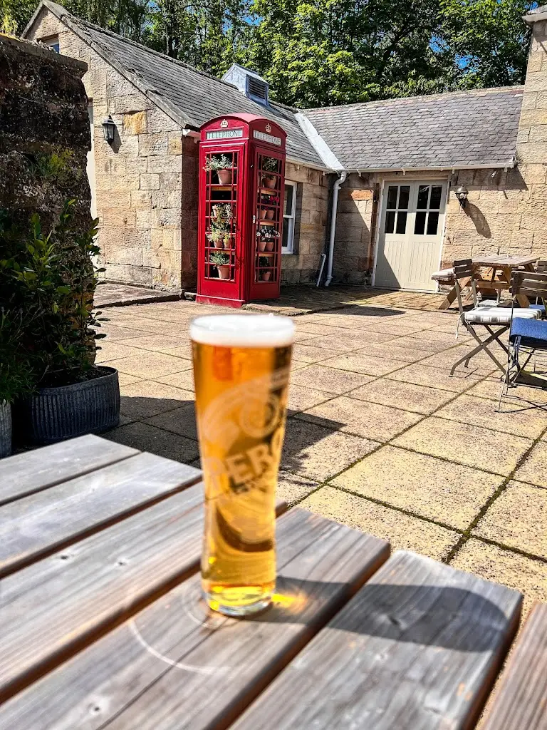 Menu_Linden Tree Pub_Longhorsley_image_4