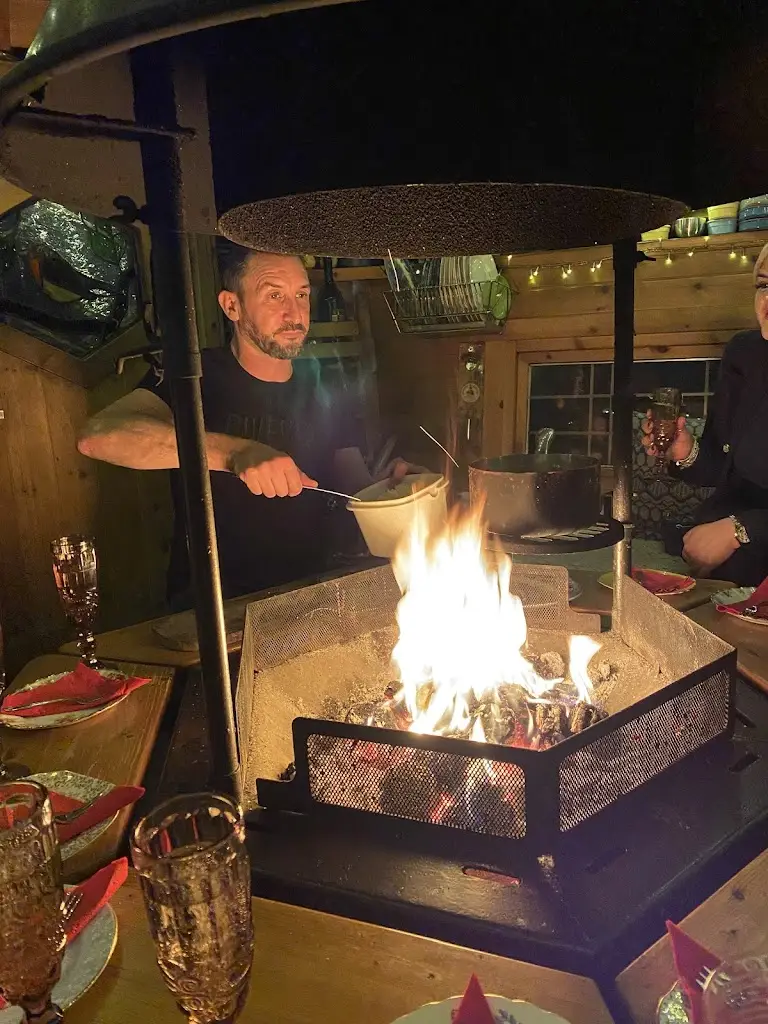 The Hungry Obbit_Longhorsley_slider_image_3