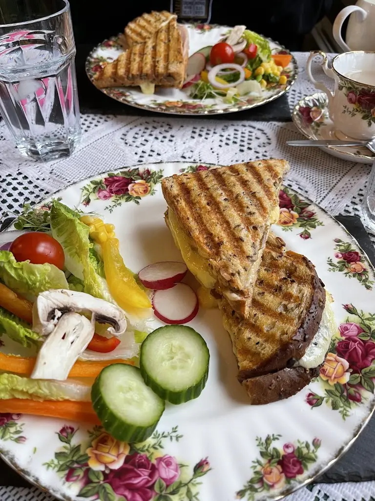 The Trent Lock_Long Eaton_slider_image_3
