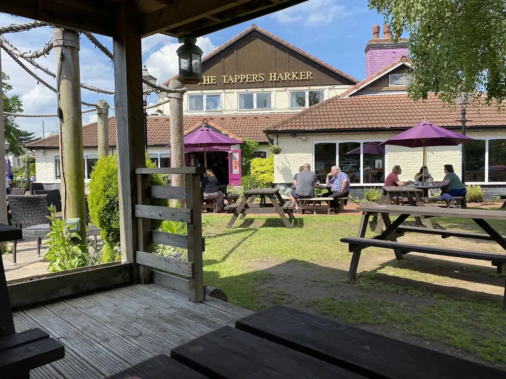 Tappers Harker_Long Eaton_slider_image_2