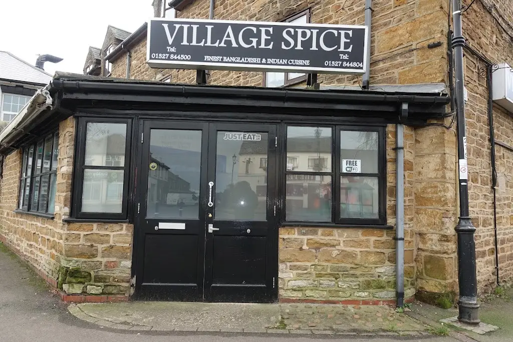 Village Spice restaurante en Long Buckby